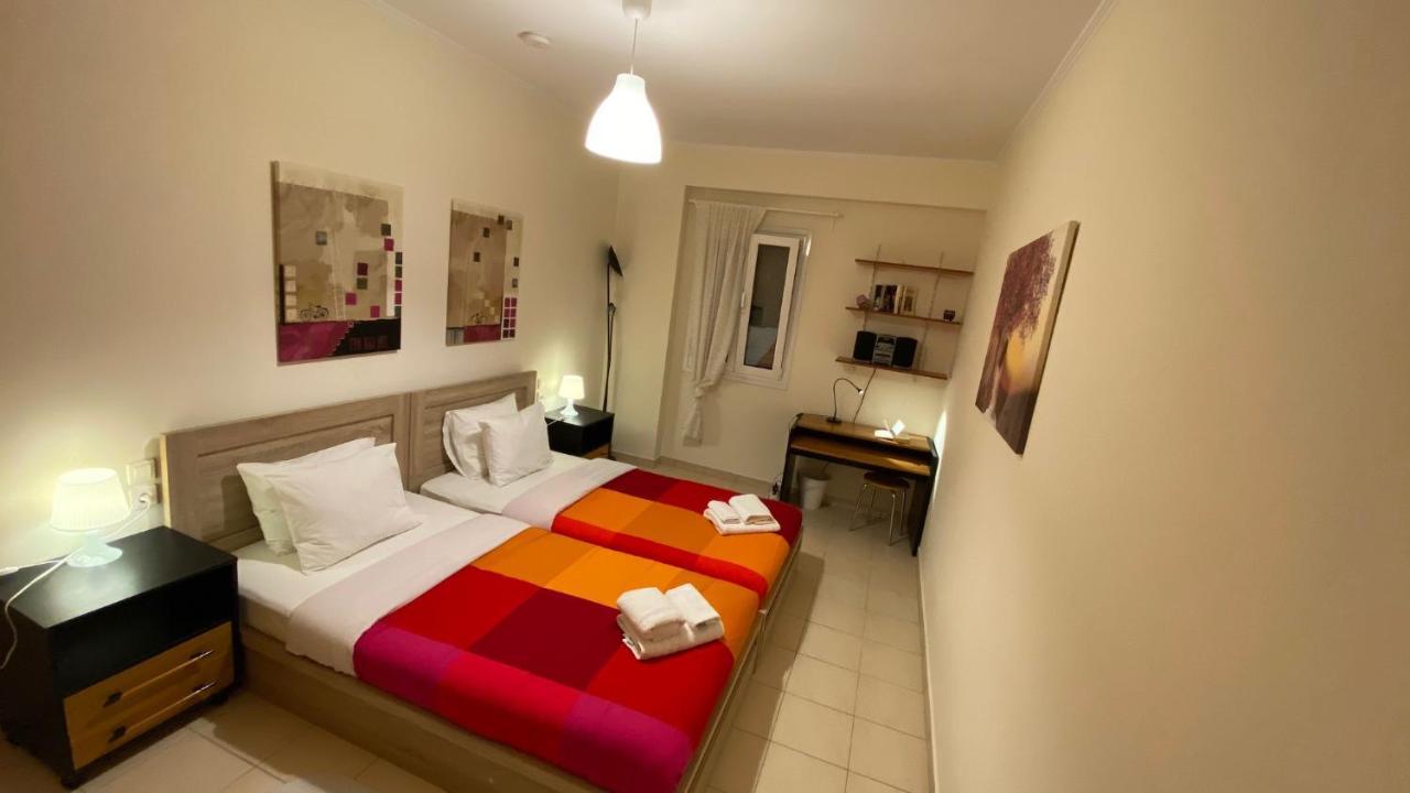 Appartement Patras Palm Tree Extérieur photo