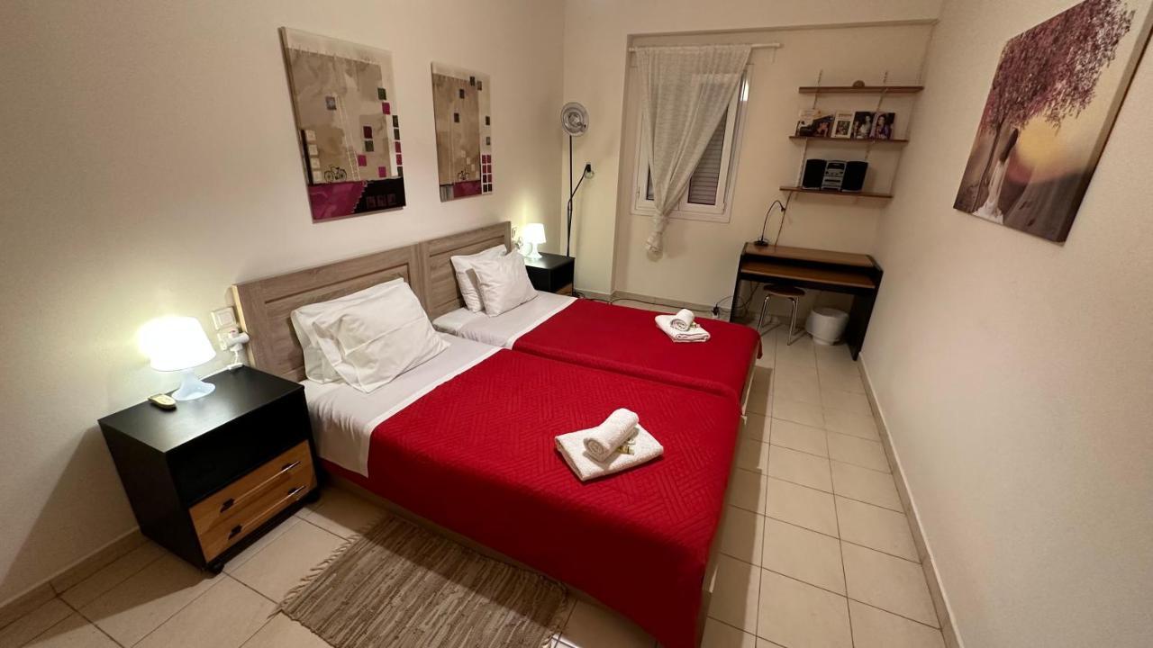 Appartement Patras Palm Tree Extérieur photo